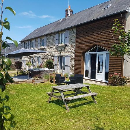La Bastide Du Bonheur Chambres Et Tables D'Hotes Ger  Kültér fotó